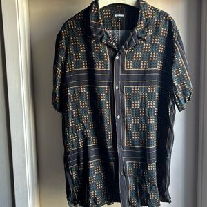 Express Men’s Short Sleeved Button Down